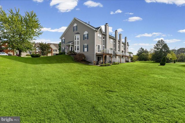 19 AUGUSTA LN, Blackwood, NJ 08012