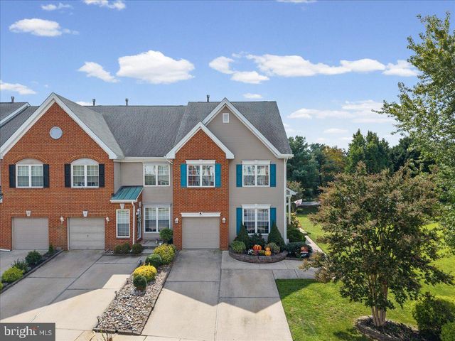 19 AUGUSTA LN, Blackwood, NJ 08012