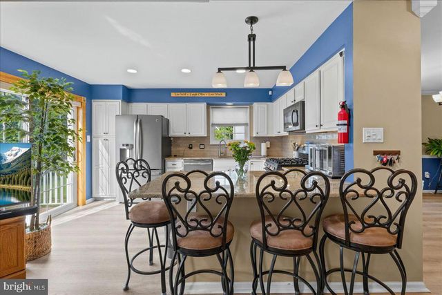 19 AUGUSTA LN, Blackwood, NJ 08012