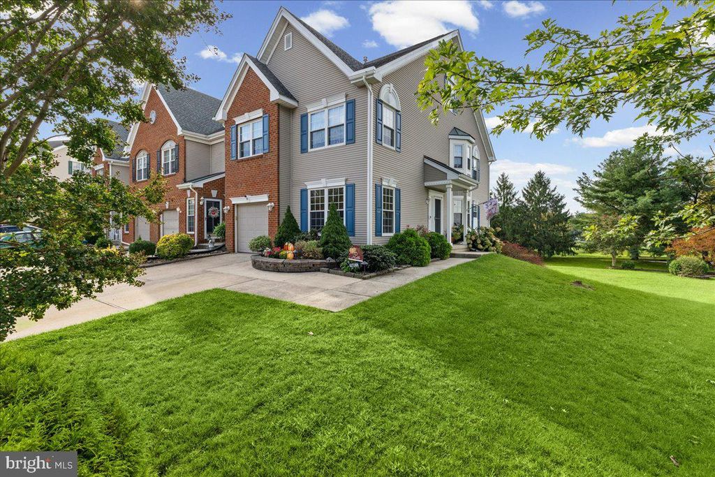 19 AUGUSTA LN, BLACKWOOD, NJ 08012 — photo 4