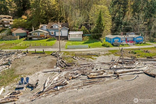 27830 Manzanita Beach Road SW, Vashon, WA 98070