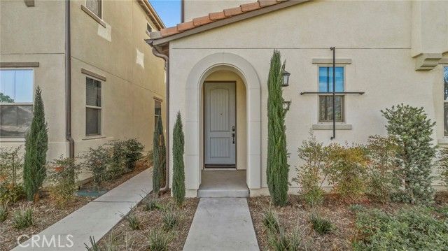 16122 Meadowhouse Avenue, Chino, CA 91708