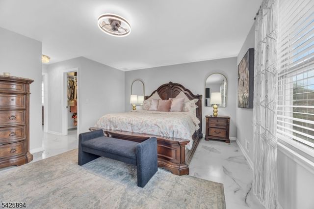 105 Morril Dr, South Plainfield Boro, NJ 07080