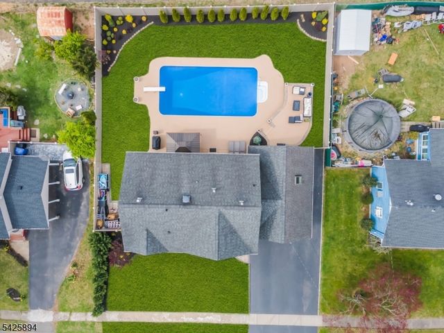105 Morril Dr, South Plainfield Boro, NJ 07080