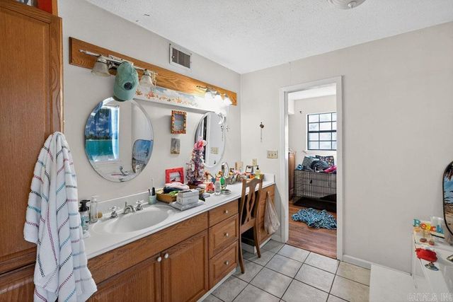 414 Bass Road, Vilonia, AR 72173