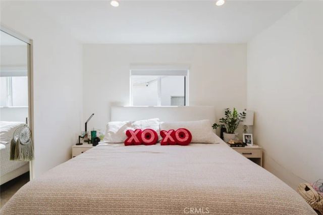 11026 Fleetwood Street, Sun Valley, CA 91352