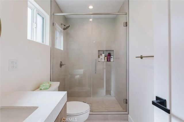 11026 Fleetwood Street, Sun Valley, CA 91352