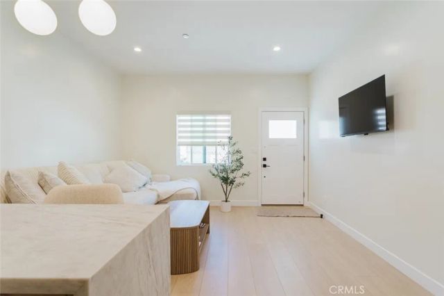 11026 Fleetwood Street, Sun Valley, CA 91352