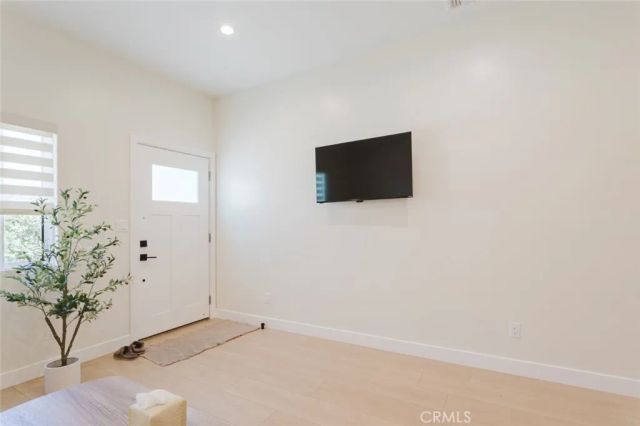 11026 Fleetwood Street, Sun Valley, CA 91352
