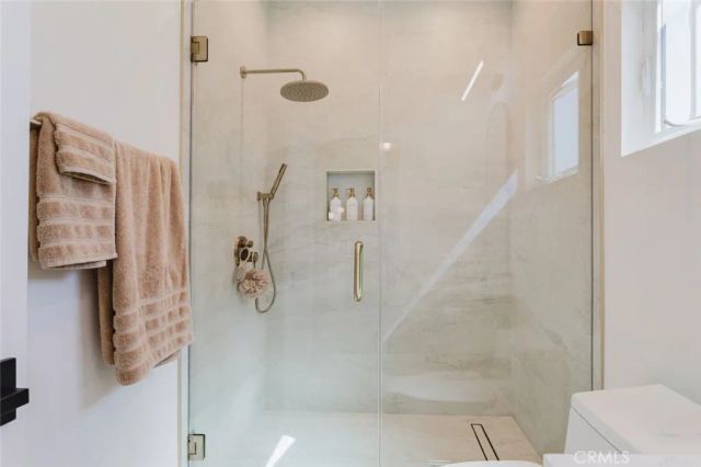 11026 Fleetwood Street, Sun Valley, CA 91352