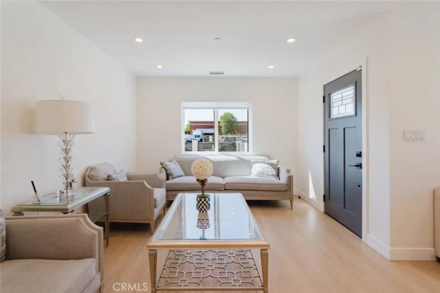 11026 Fleetwood Street, Sun Valley, CA 91352