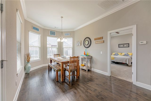 4008 SW Hollyhock Street, Bentonville, AR 72713