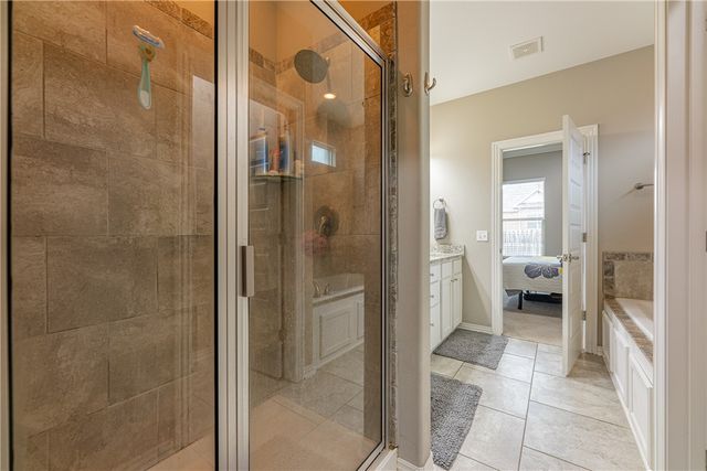 4008 SW Hollyhock Street, Bentonville, AR 72713