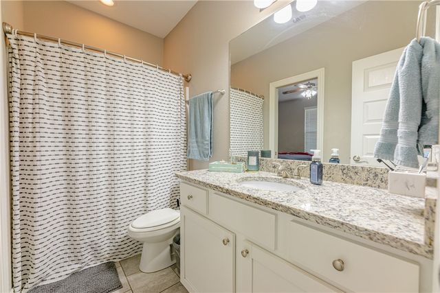 4008 SW Hollyhock Street, Bentonville, AR 72713