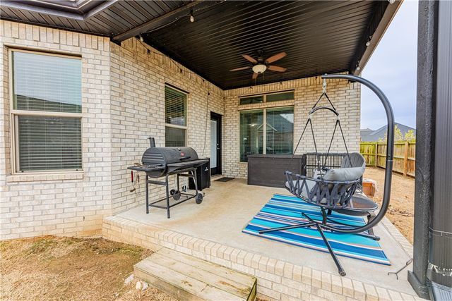 4008 SW Hollyhock Street, Bentonville, AR 72713