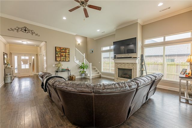 4008 SW Hollyhock Street, Bentonville, AR 72713