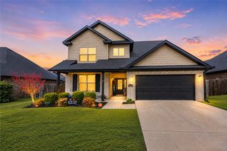 4008 SW Hollyhock Street, Bentonville, AR 72713