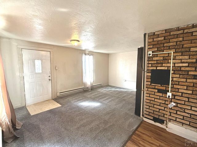 2402 Wyoming Ave, Pueblo, CO 81004