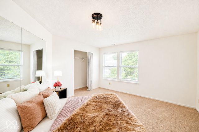 14787 Drayton Drive, Noblesville, IN 46062
