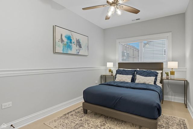 547 N Springfield Avenue, Chicago, IL 60624