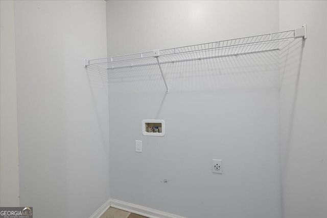 2421 2nd Street NW, Atlanta, GA 30318
