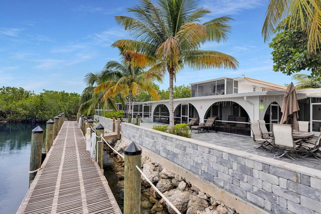 1590 Pelican Pass, Marathon, FL 33050