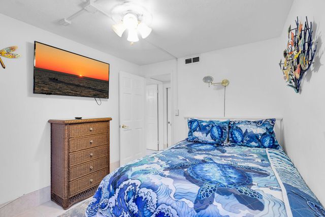 1590 Pelican Pass, Marathon, FL 33050