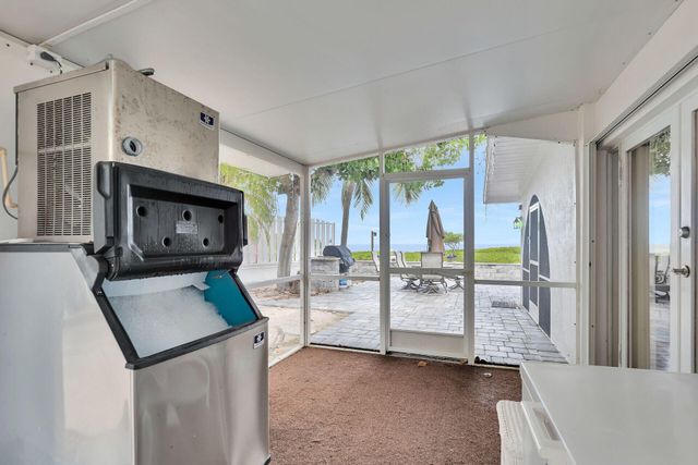 1590 Pelican Pass, Marathon, FL 33050