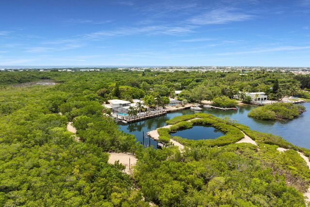 1590 Pelican Pass, Marathon, FL 33050