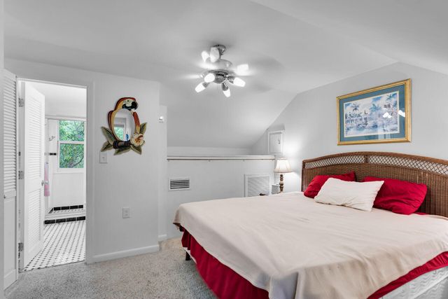 1590 Pelican Pass, Marathon, FL 33050