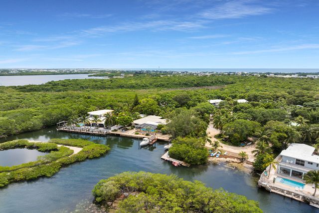 1590 Pelican Pass, Marathon, FL 33050