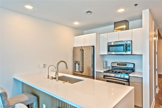 4575 Dean Martin Drive 805, Las Vegas, NV 89103