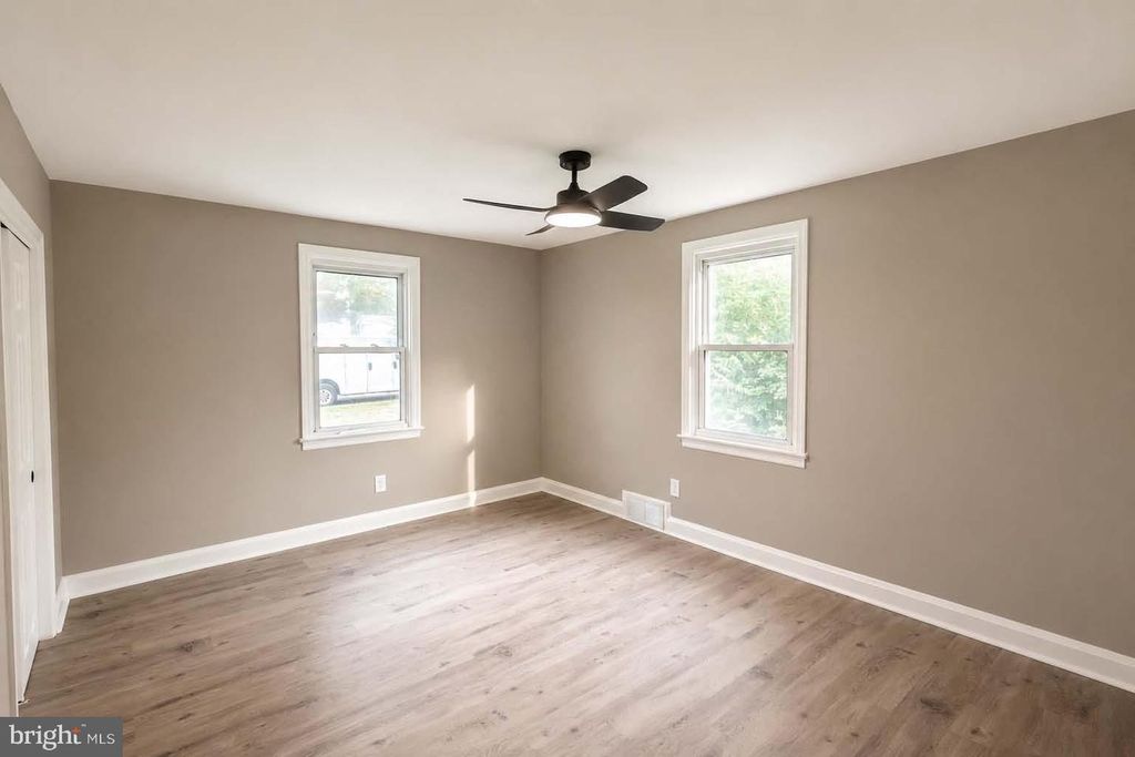 Image 16 of property listing at 7508 KENLEA AVE, Baltimore, MD 21236