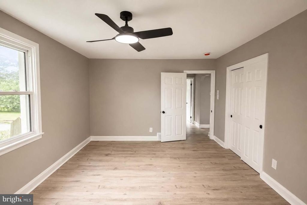 Image 17 of property listing at 7508 KENLEA AVE, Baltimore, MD 21236