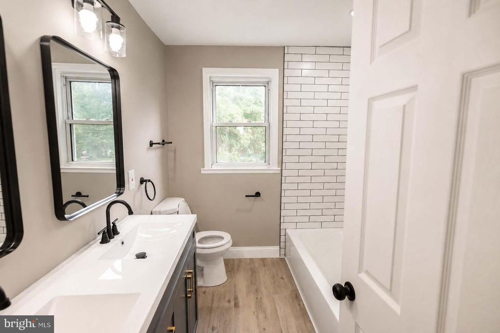 Image 19 of property listing at 7508 KENLEA AVE, Baltimore, MD 21236