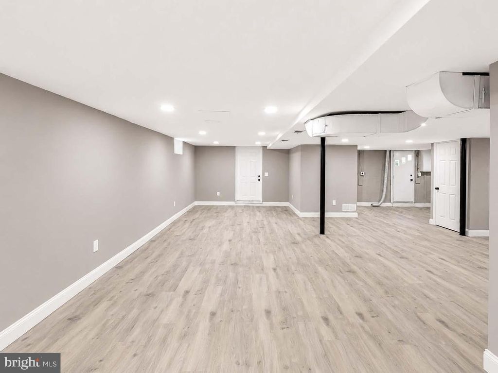 Image 30 of property listing at 7508 KENLEA AVE, Baltimore, MD 21236