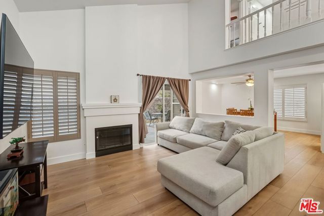 22042 Grovepark Drive, Saugus (santa Clarita), CA 91350