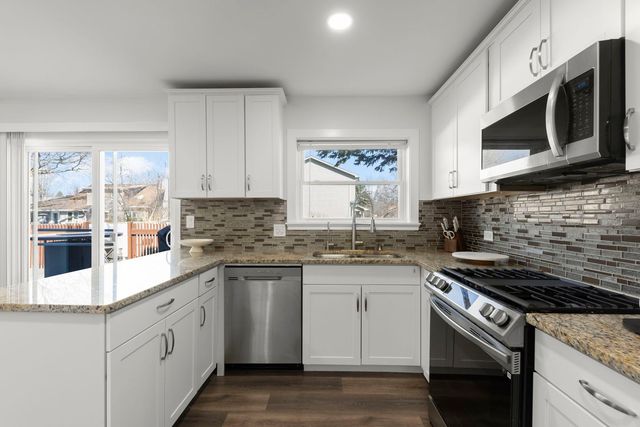 1301 Peshtigo Avenue, Naperville, IL 60564