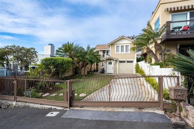 176 Mcaulay Place, Laguna Beach, CA 92651