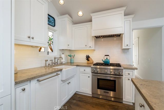 176 Mcaulay Place, Laguna Beach, CA 92651