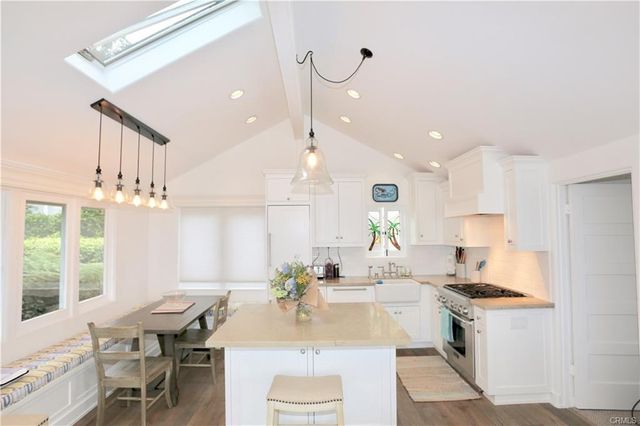 176 Mcaulay Place, Laguna Beach, CA 92651