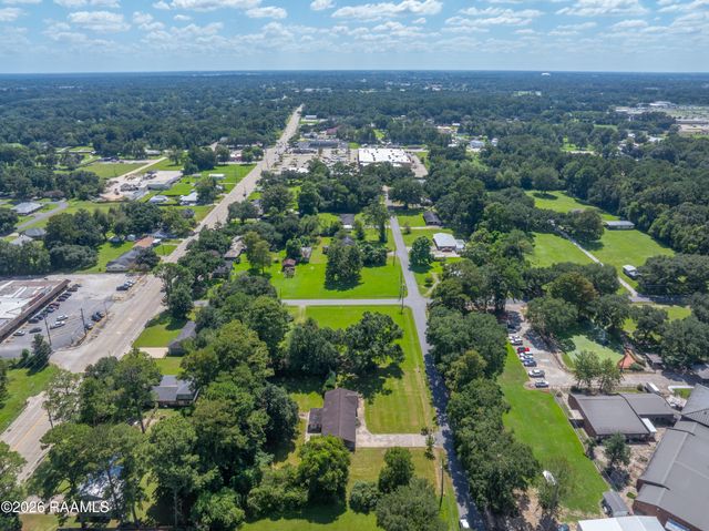 302 Rim Road, Lafayette, LA 70502