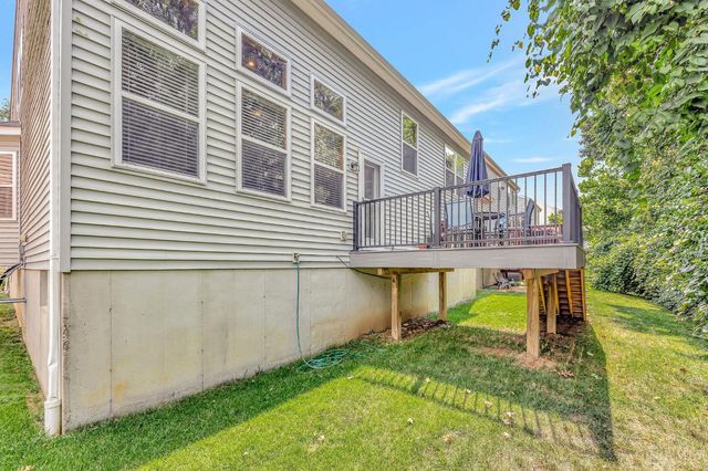 2348 Oaktree Place, Cincinnati, OH 45238