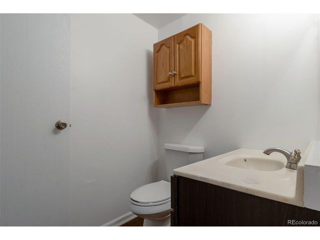 3984 S Pitkin Way, Aurora, CO 80013