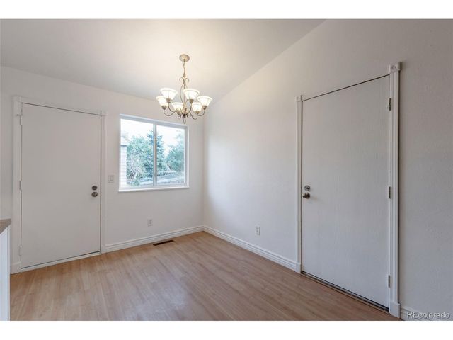 3984 S Pitkin Way, Aurora, CO 80013