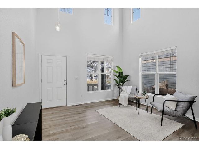 4017 Frederick Cir, Longmont, CO 80503