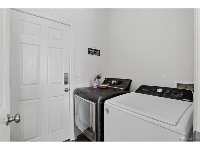 4017 Frederick Cir, Longmont, CO 80503