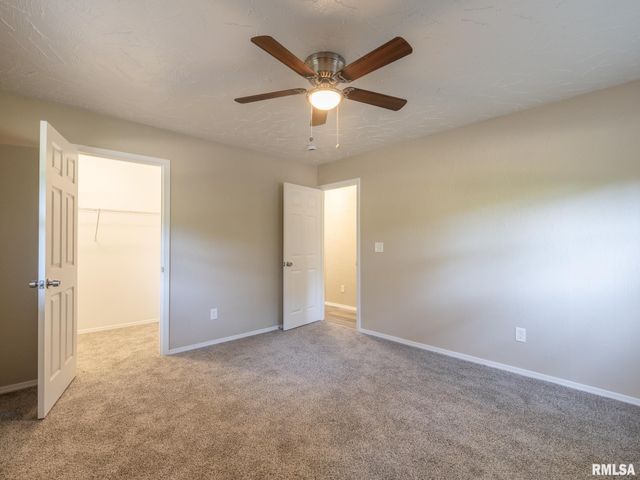 7711 LINDEN Lane, Delavan, IL 61734