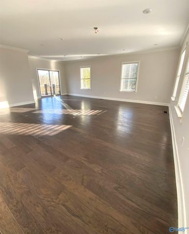 425 Cloverleaf Drive, Athens, AL 35611
