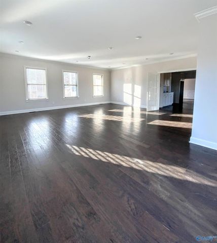 425 Cloverleaf Drive, Athens, AL 35611